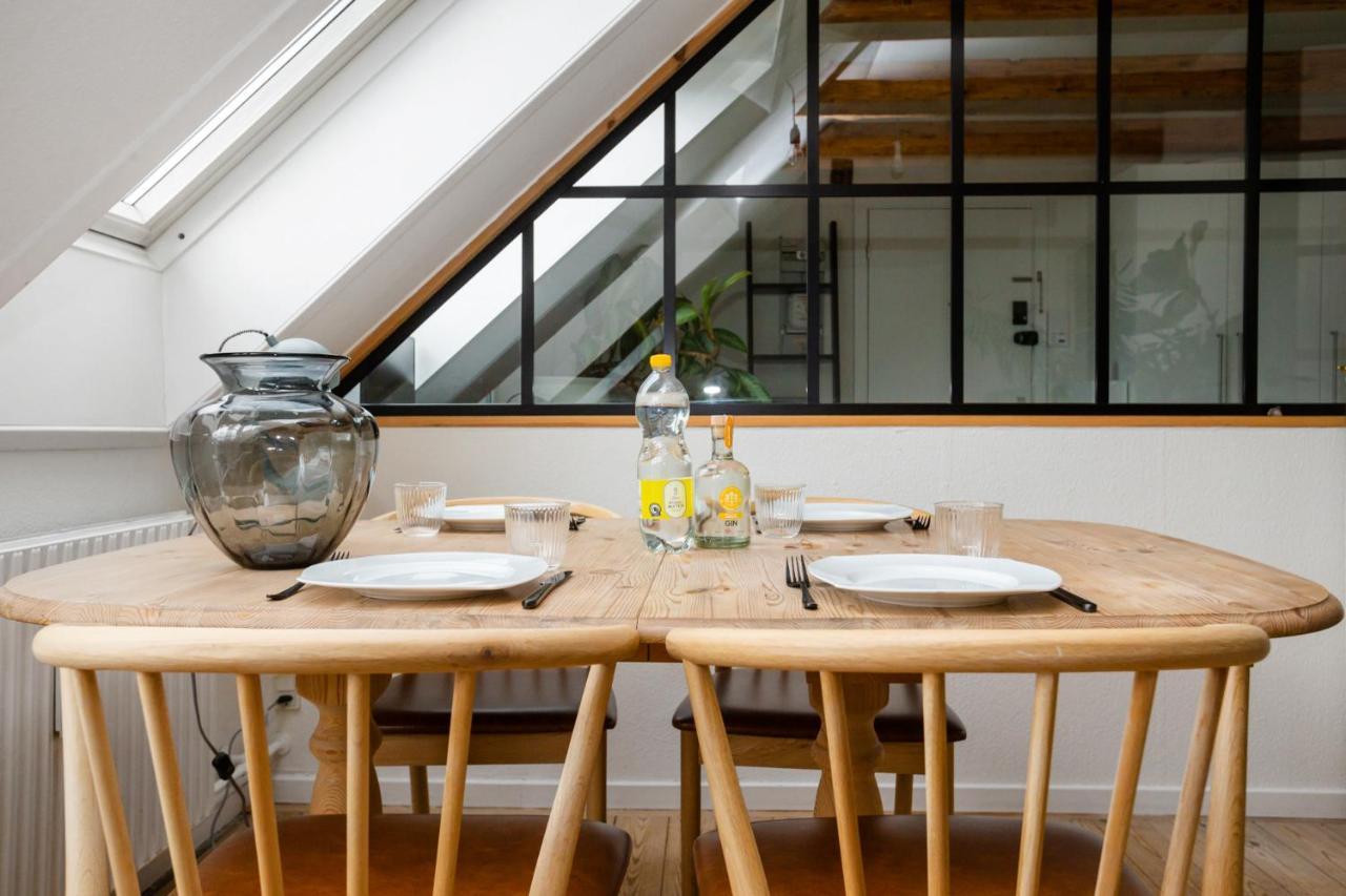 Come Stay In Penthouse With Room For 2-People Århus Exteriör bild