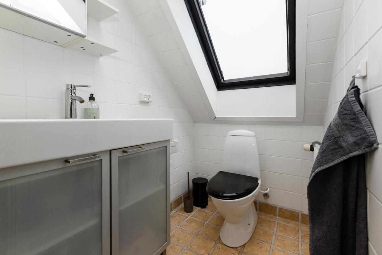 Come Stay In Penthouse With Room For 2-People Århus Exteriör bild